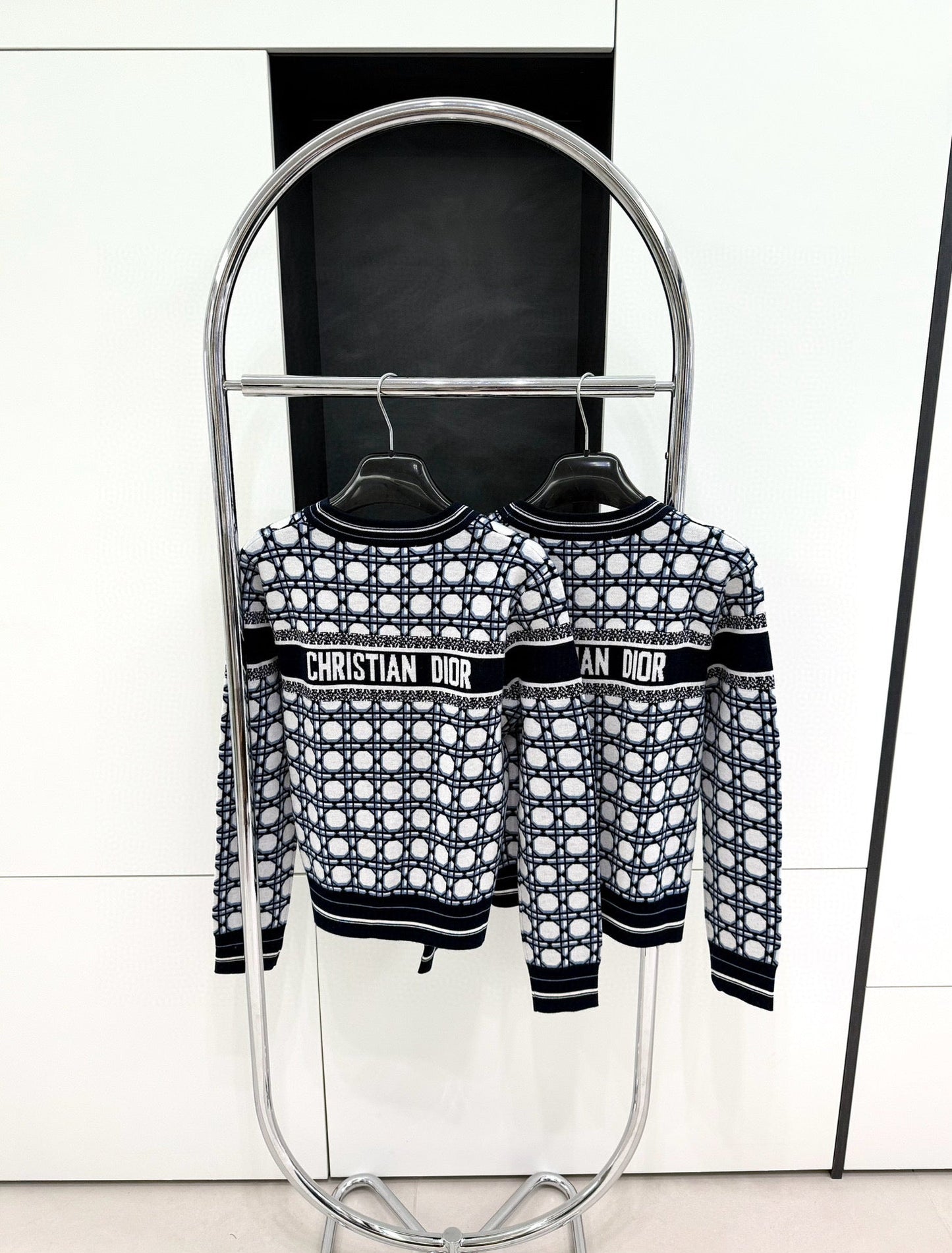 CD Sweater
