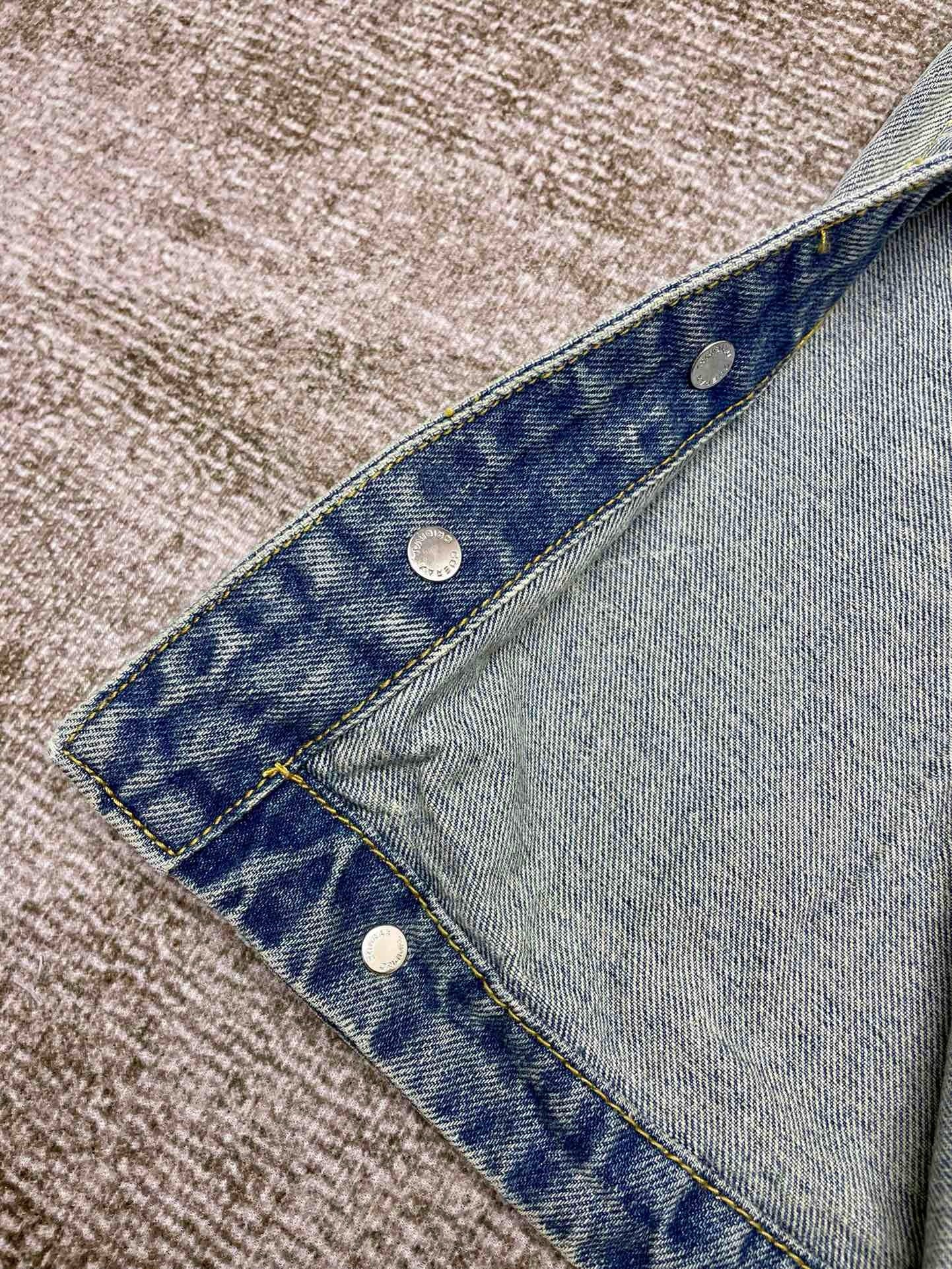 Amiri Jeans