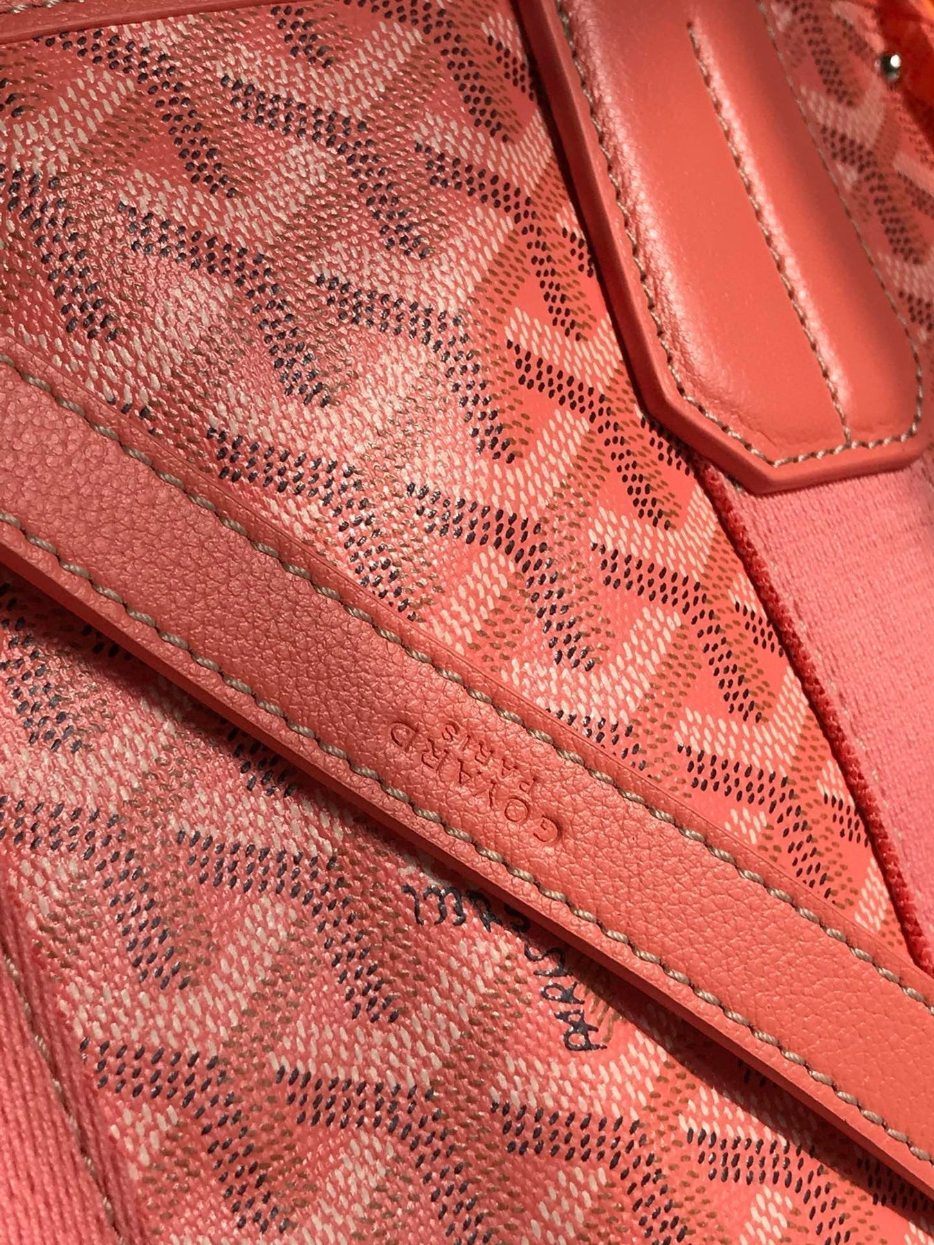 GOY BELHARRA 18*14*24