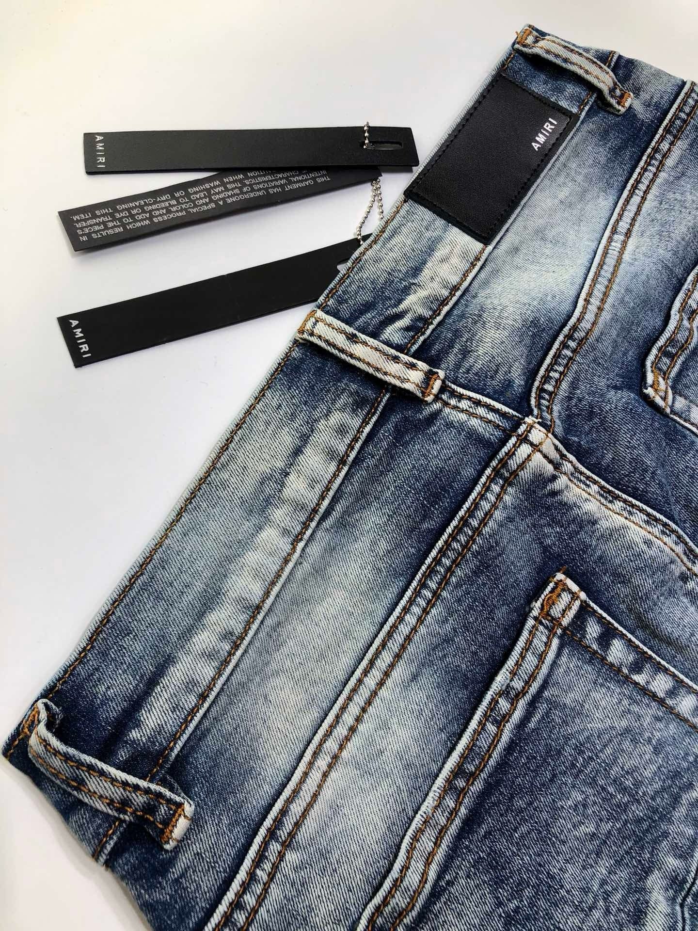 Amiri Jeans