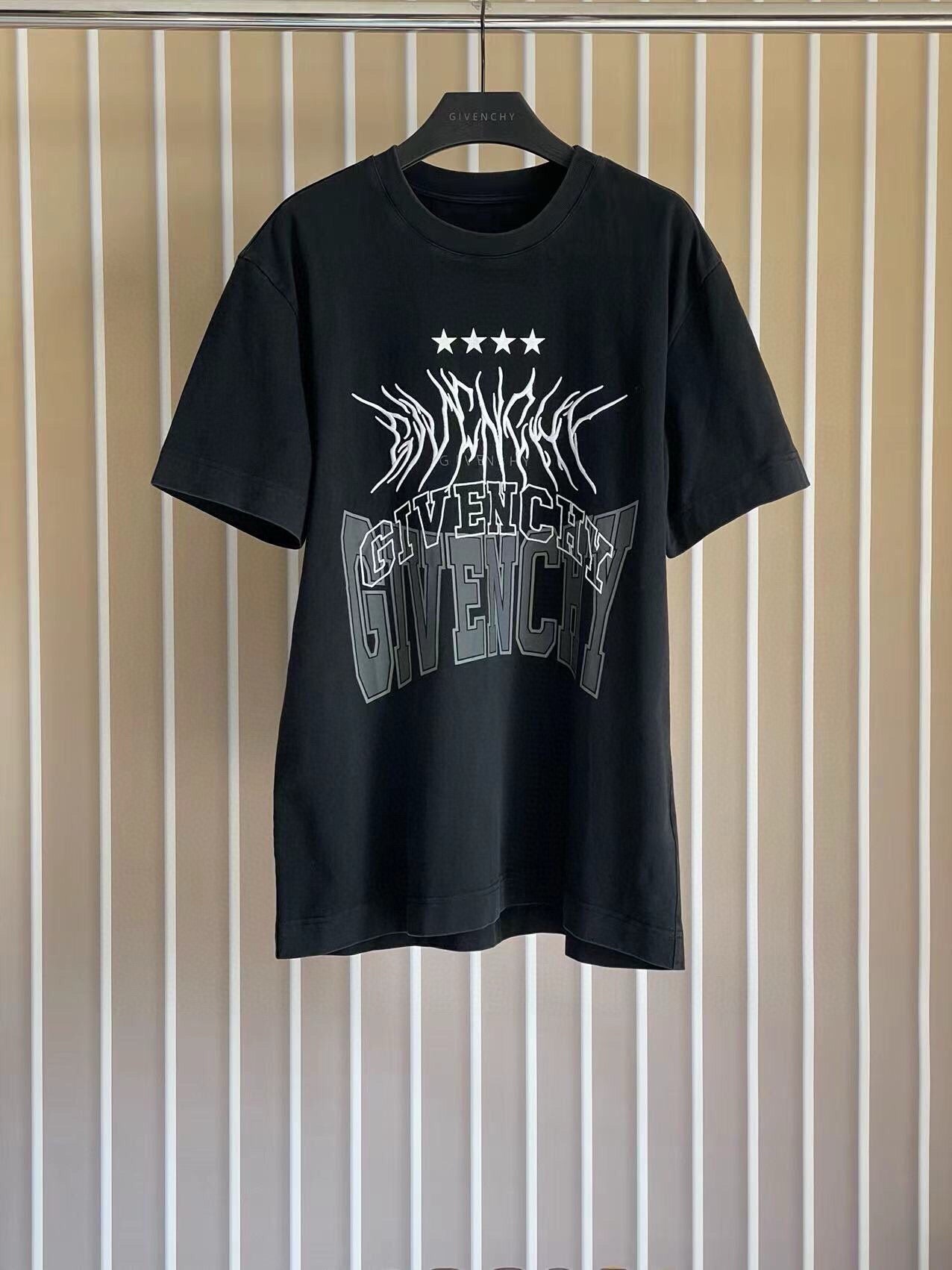 Givenchy Tee