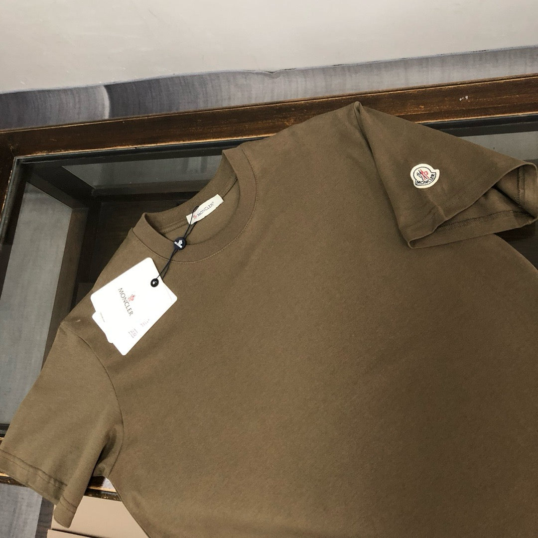 Moncler T-shirt