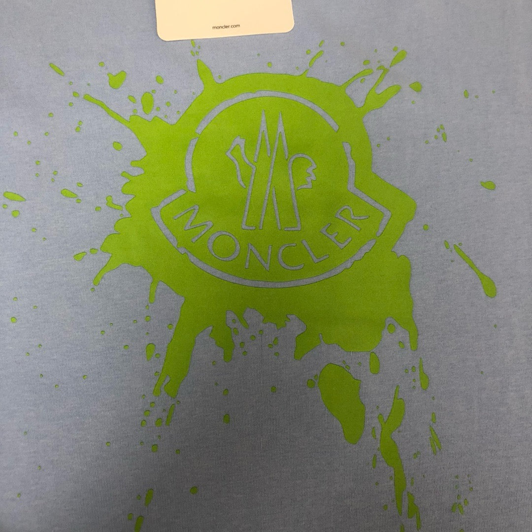 Moncler T-shirt