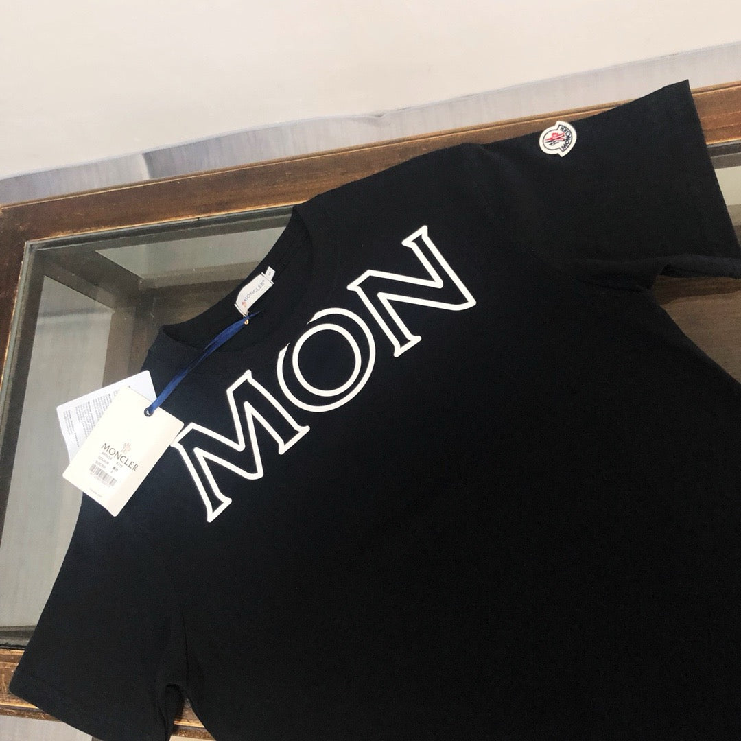 Moncler T-shirt