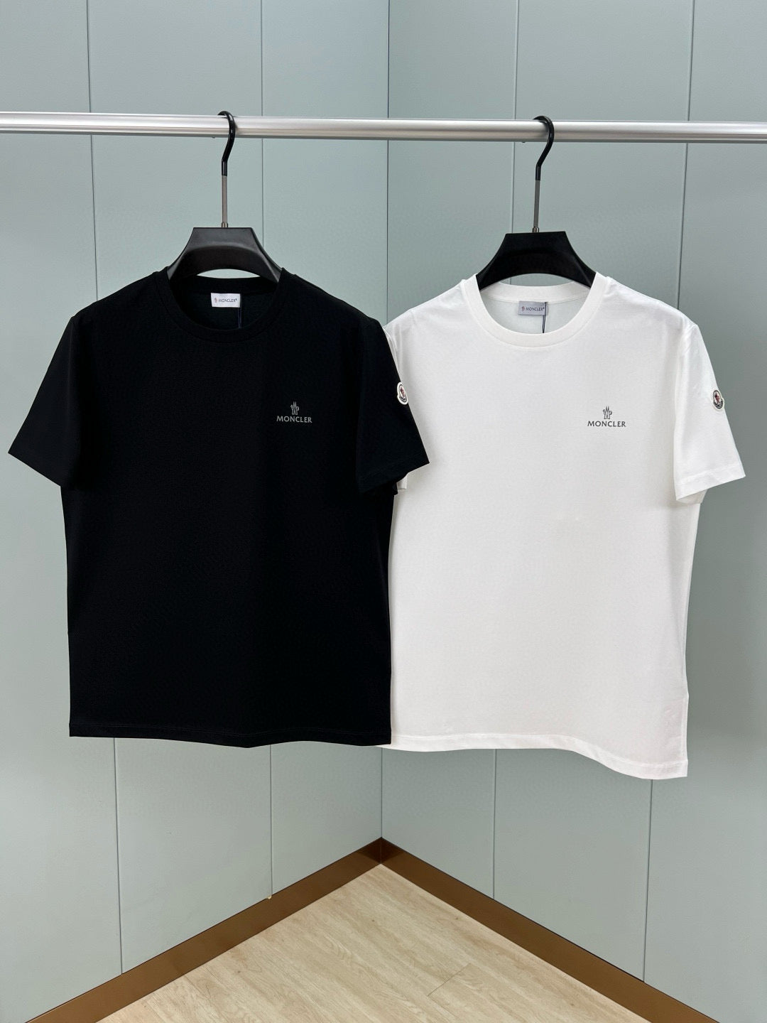 Moncler T-Shirt