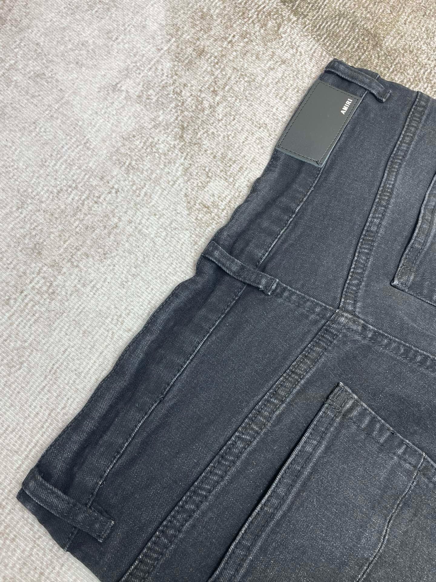 Amiri Jeans