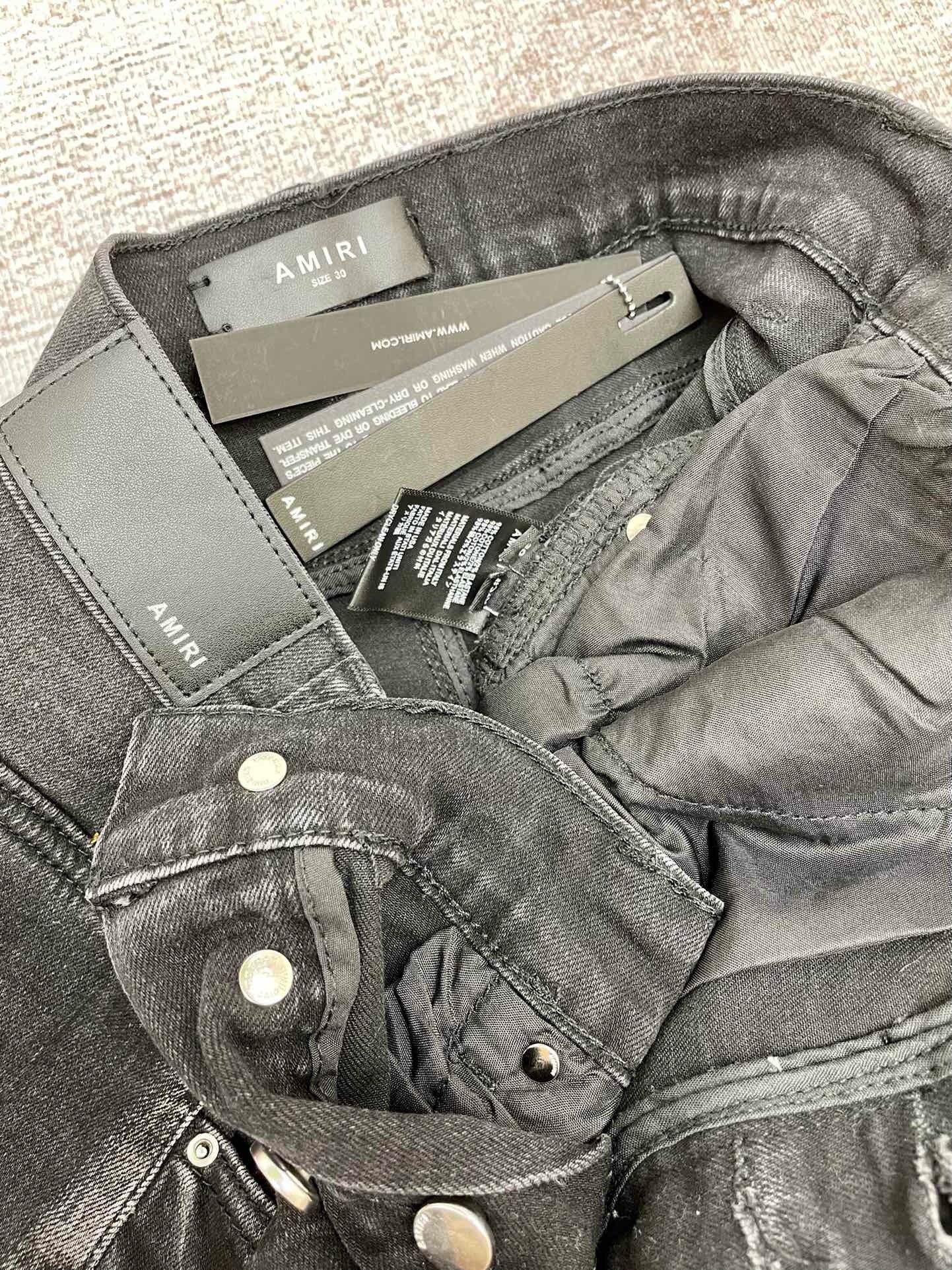 Amiri Jeans