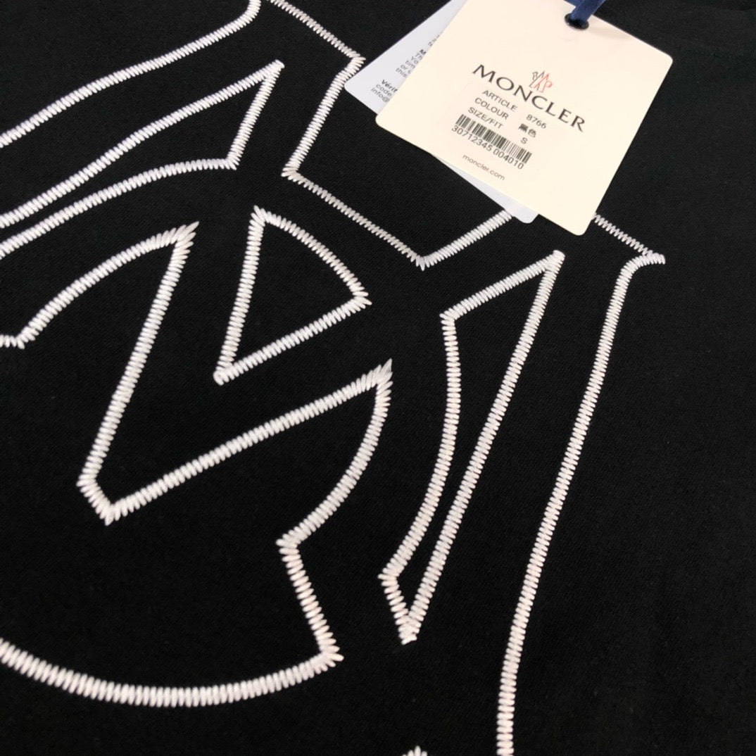 Moncler T-shirt