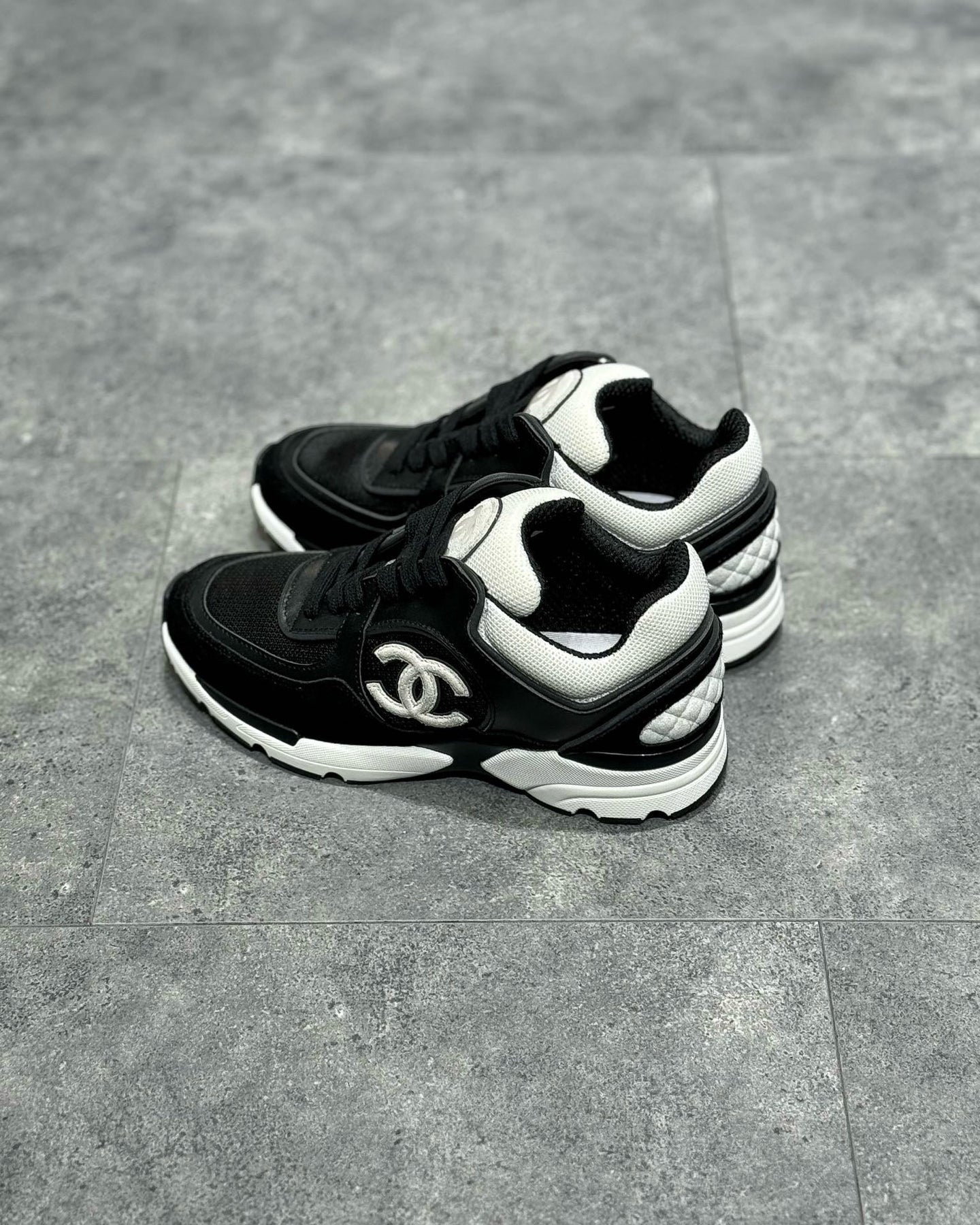 CHA Sneakers