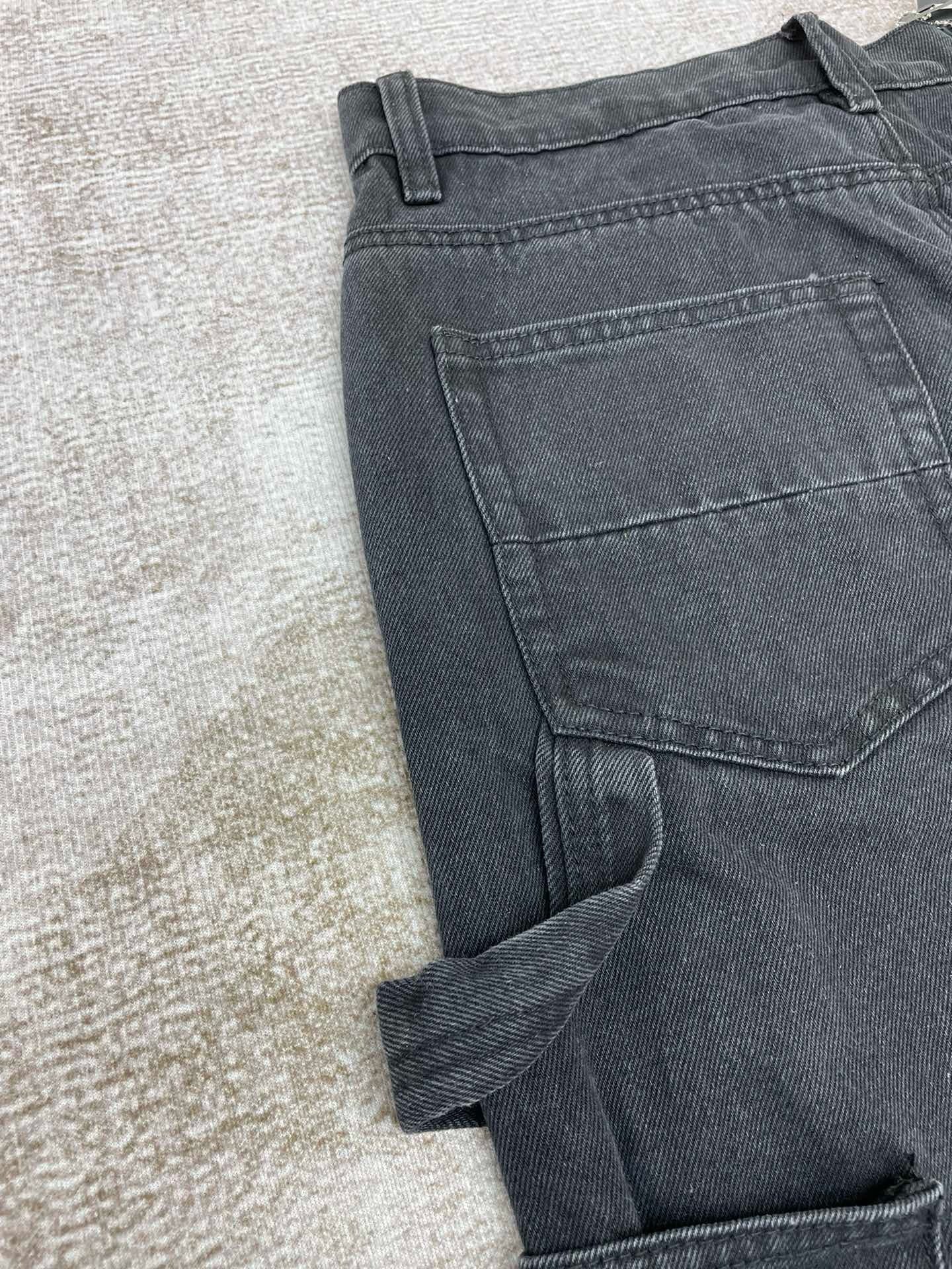 Amiri Jeans