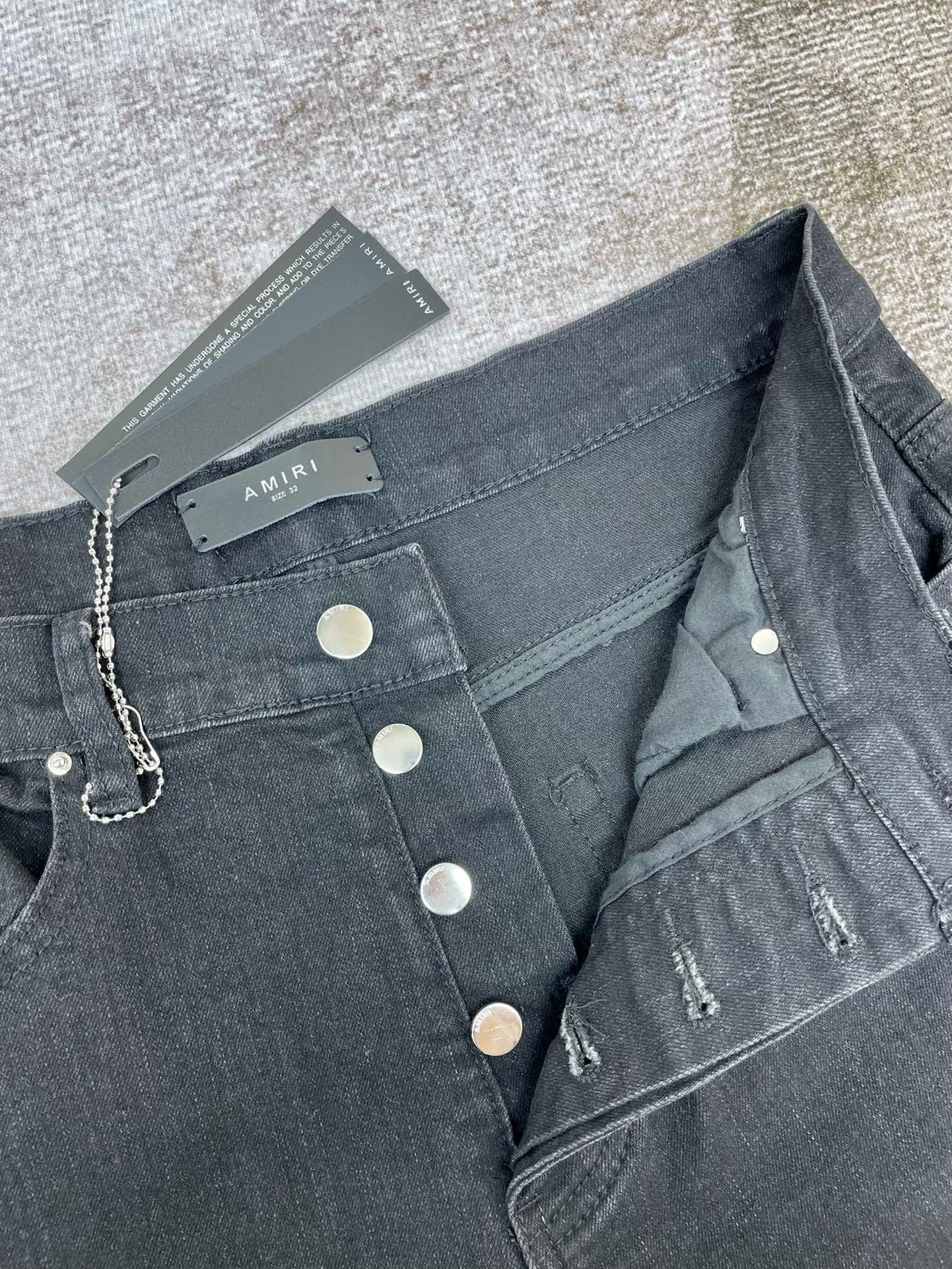 Amiri Jeans