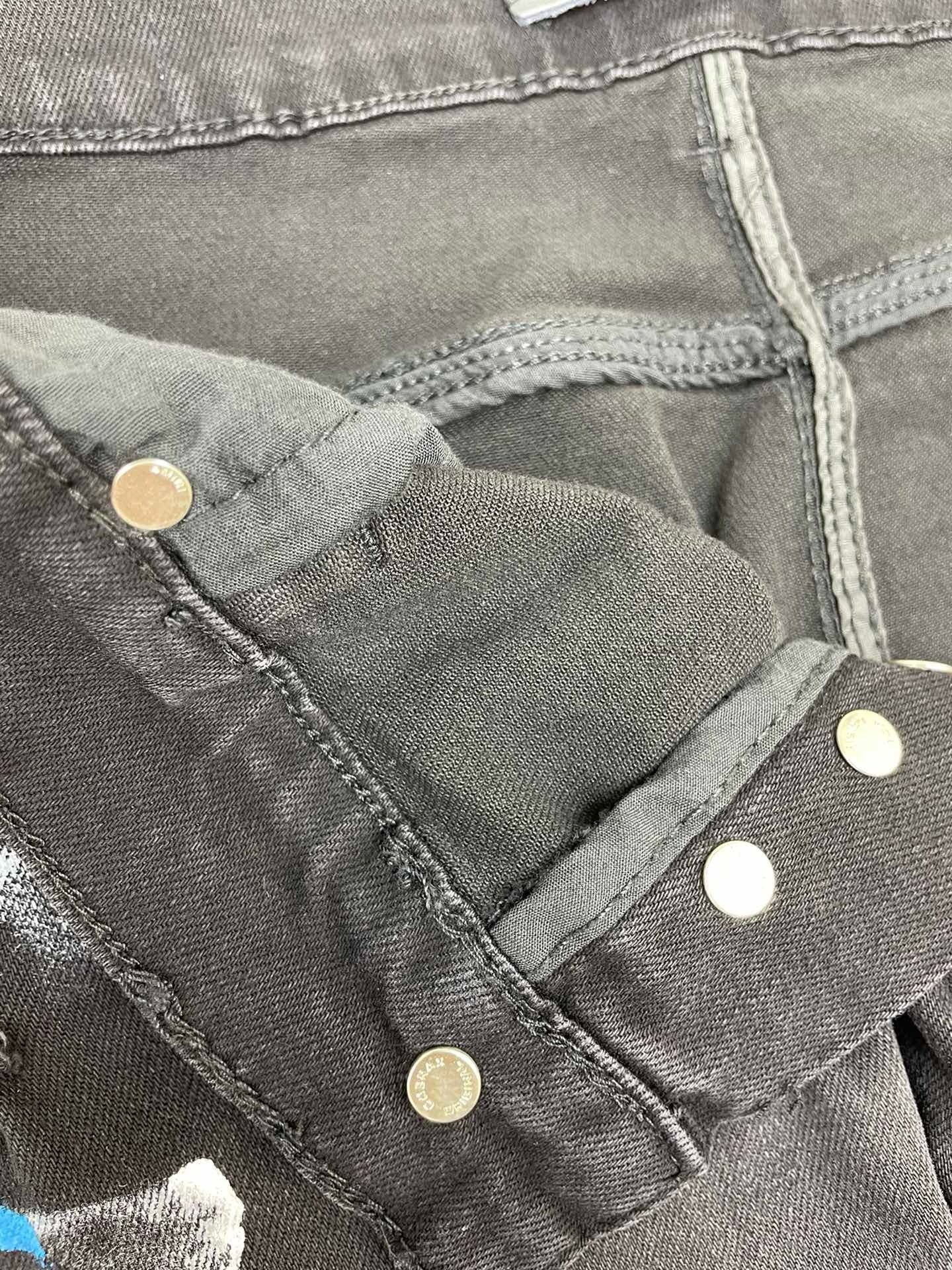 Amiri Jeans