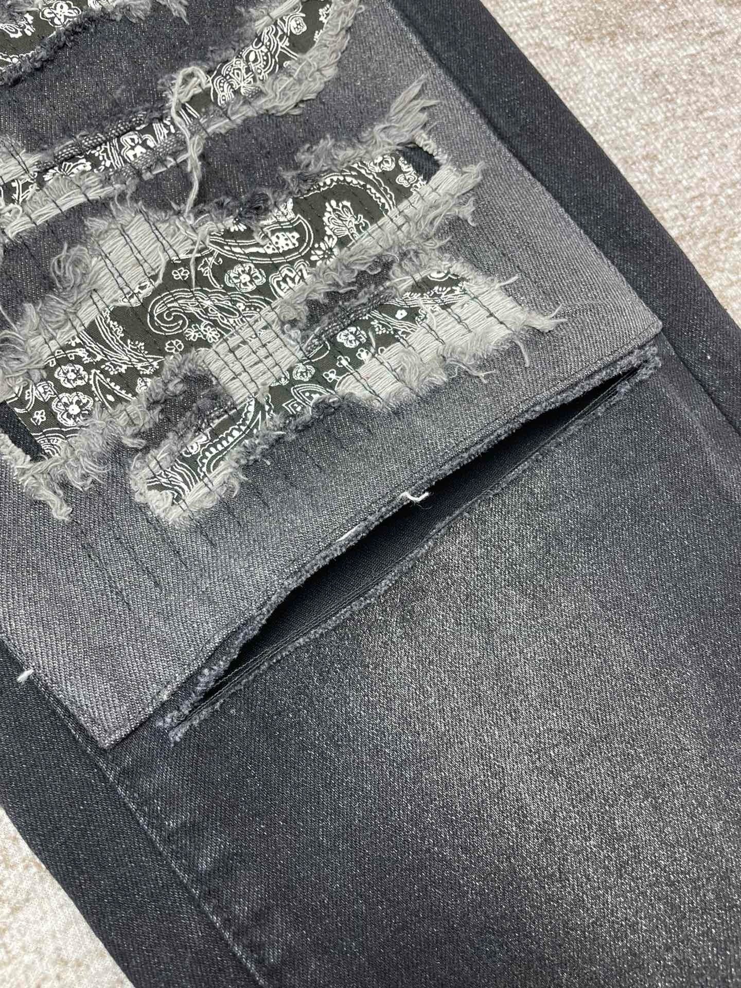 Amiri Jeans
