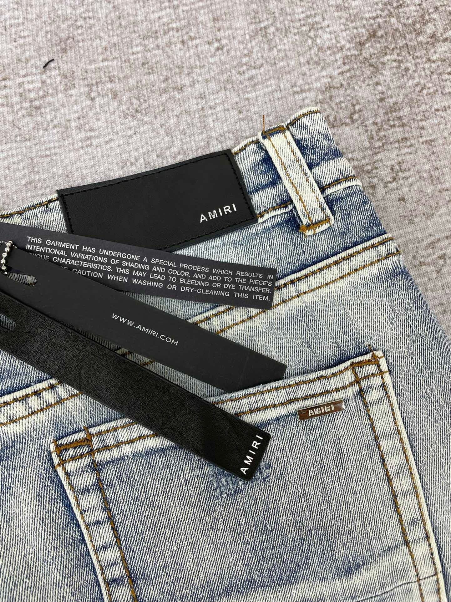 Amiri Jeans