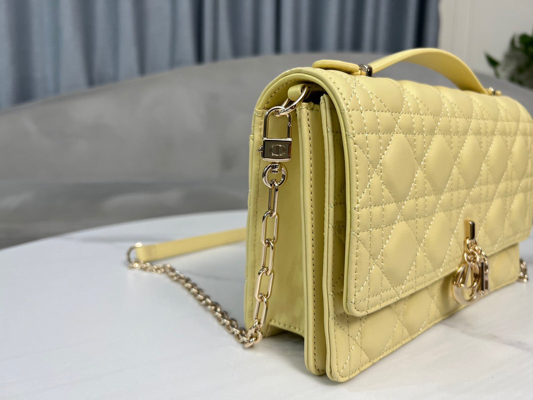 DIO Miss DIO Handbag (24cm)