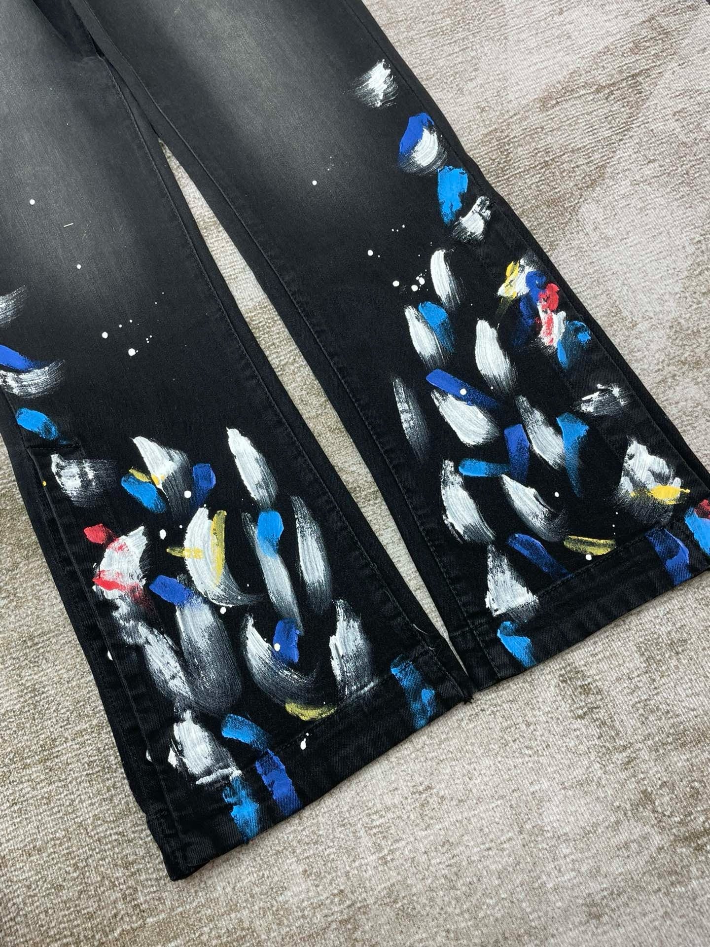 Amiri Jeans