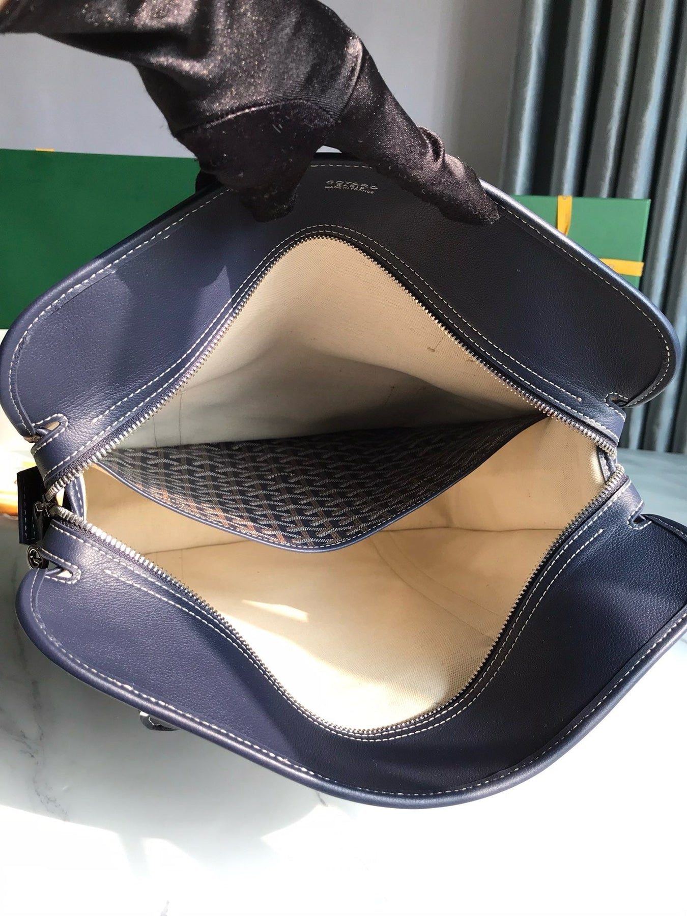 GOY Bourgogne 35x39x11cm