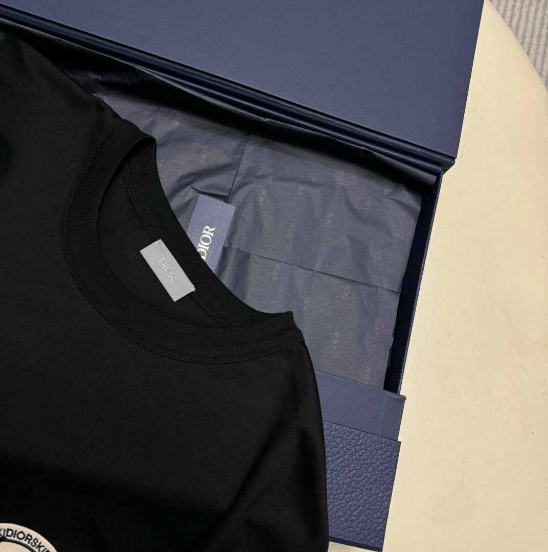CD T-shirt
