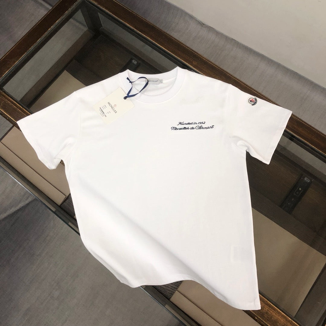 Moncler T-shirt
