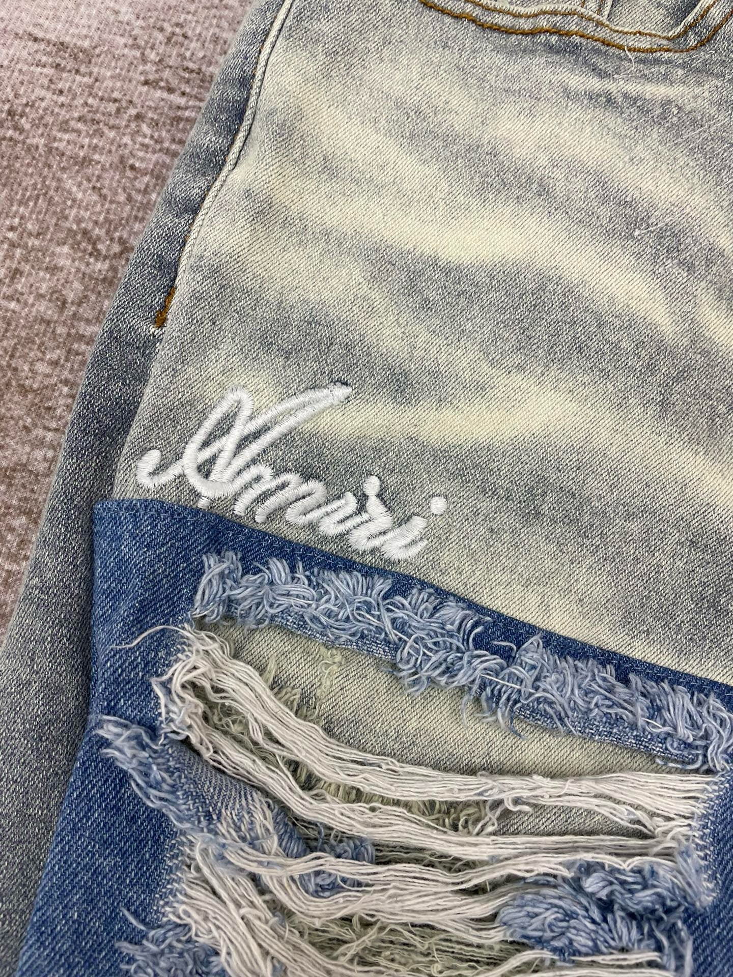 Amiri Jeans