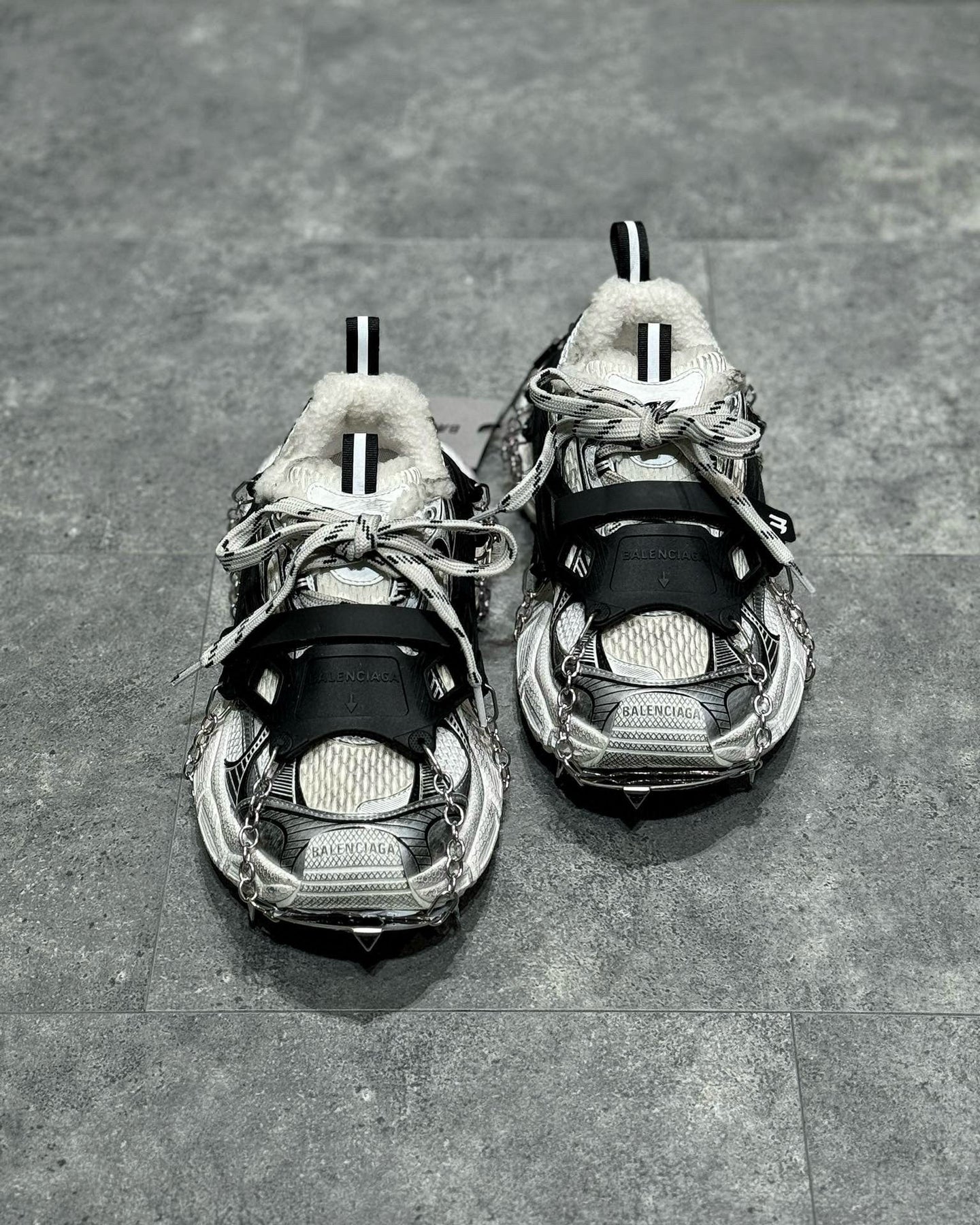 BLCG Sneakers