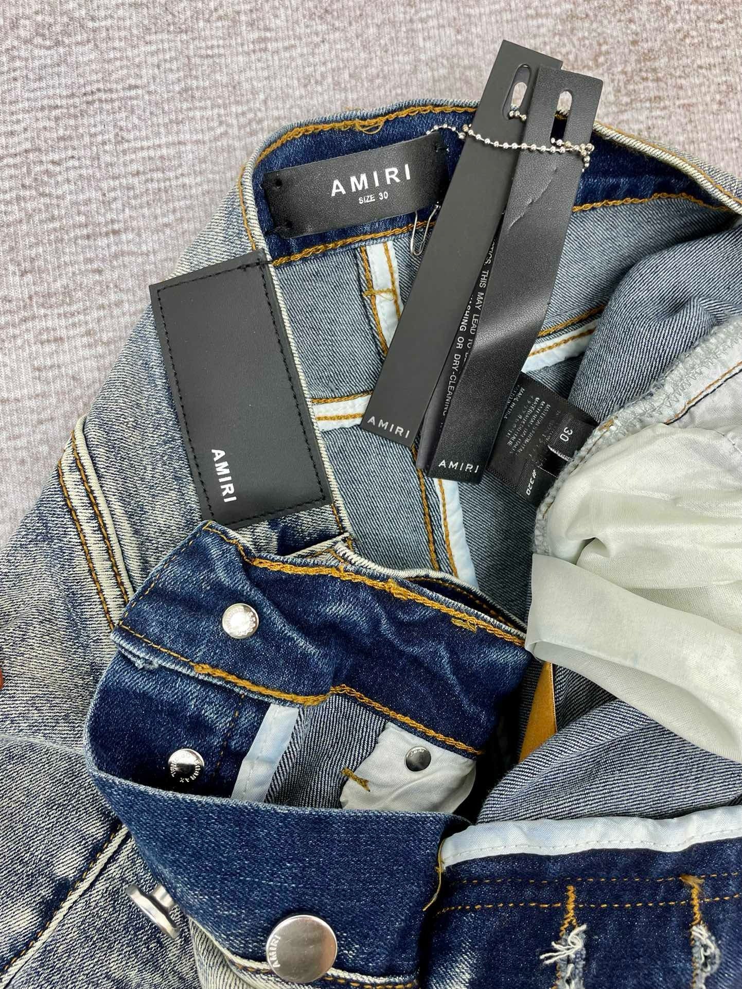 Amiri Jeans
