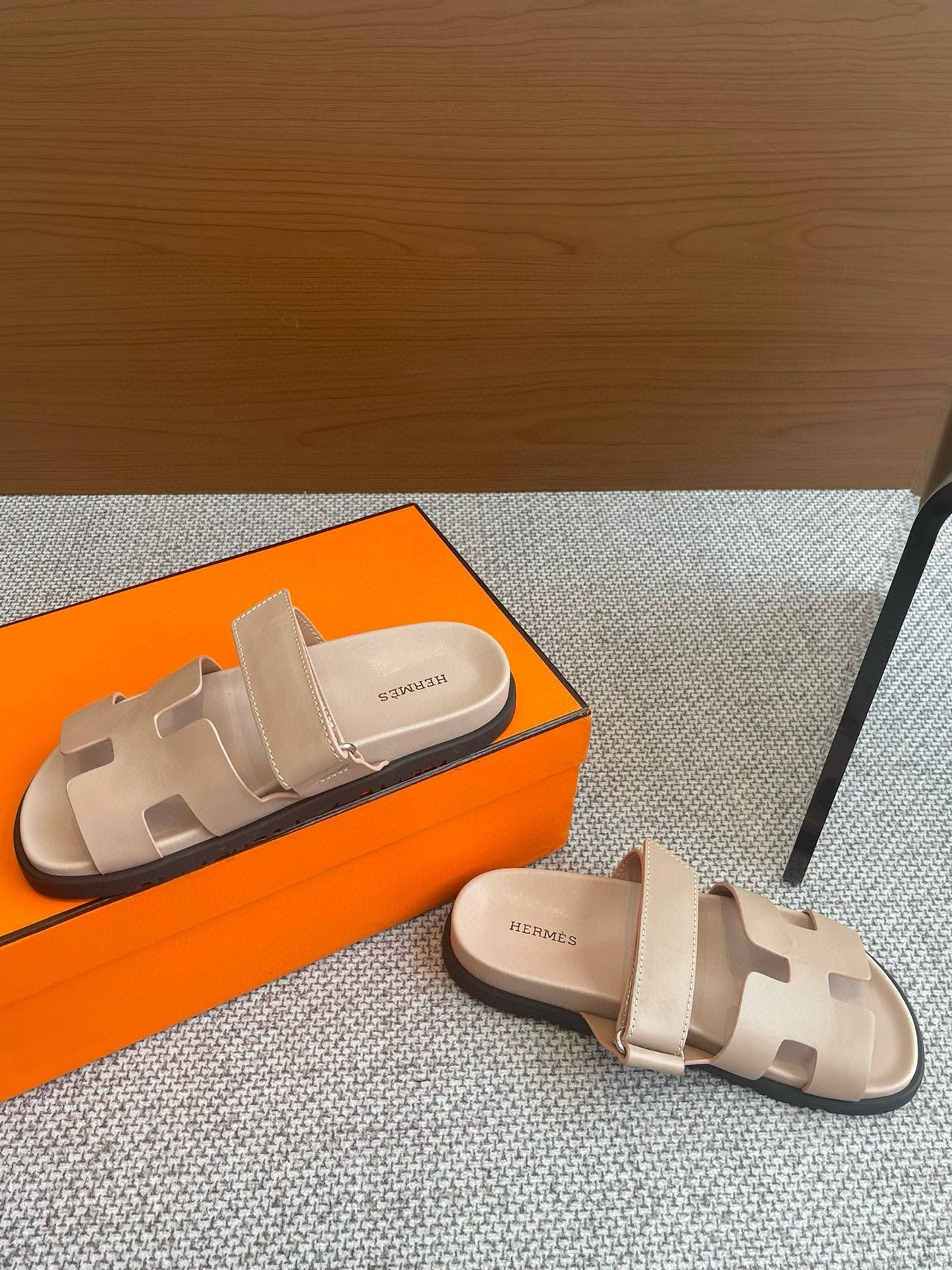 HERM Sandals