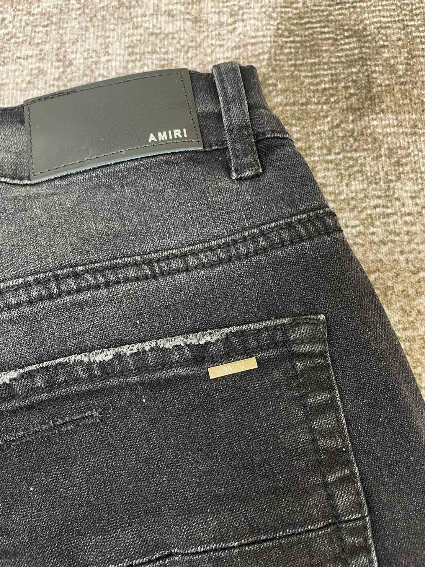 Amiri Jeans