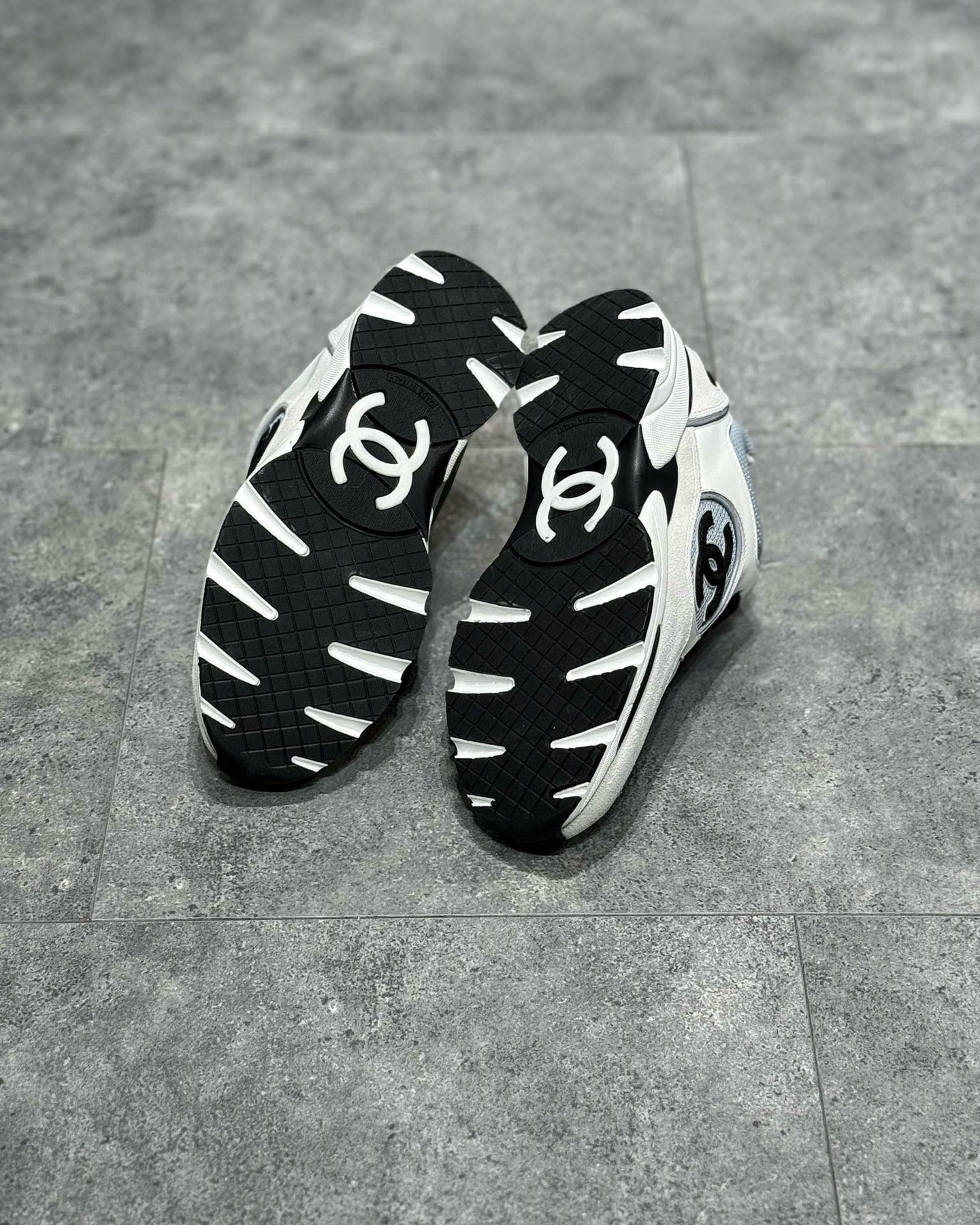 CHA Sneakers
