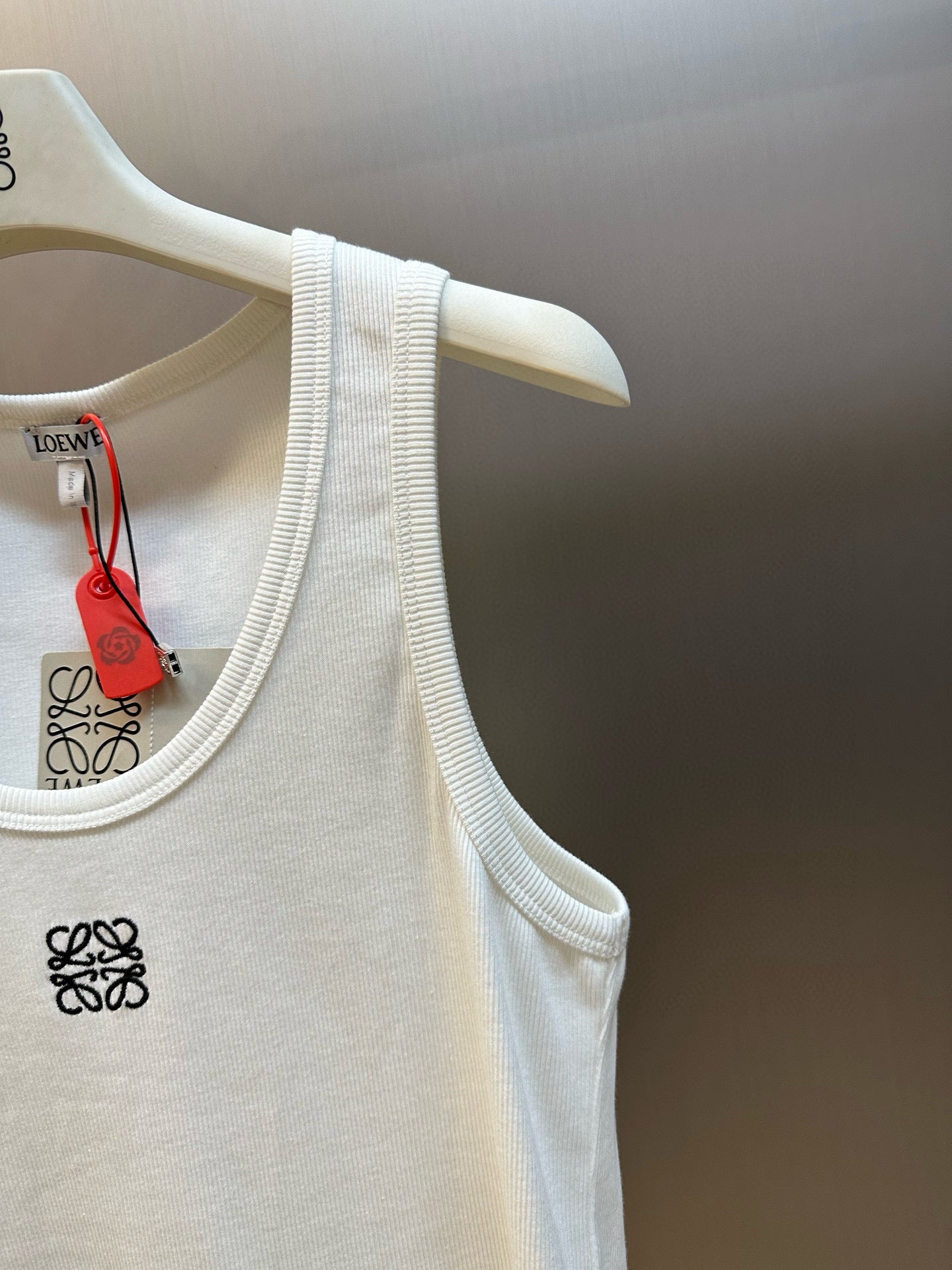 Loewe Singlet