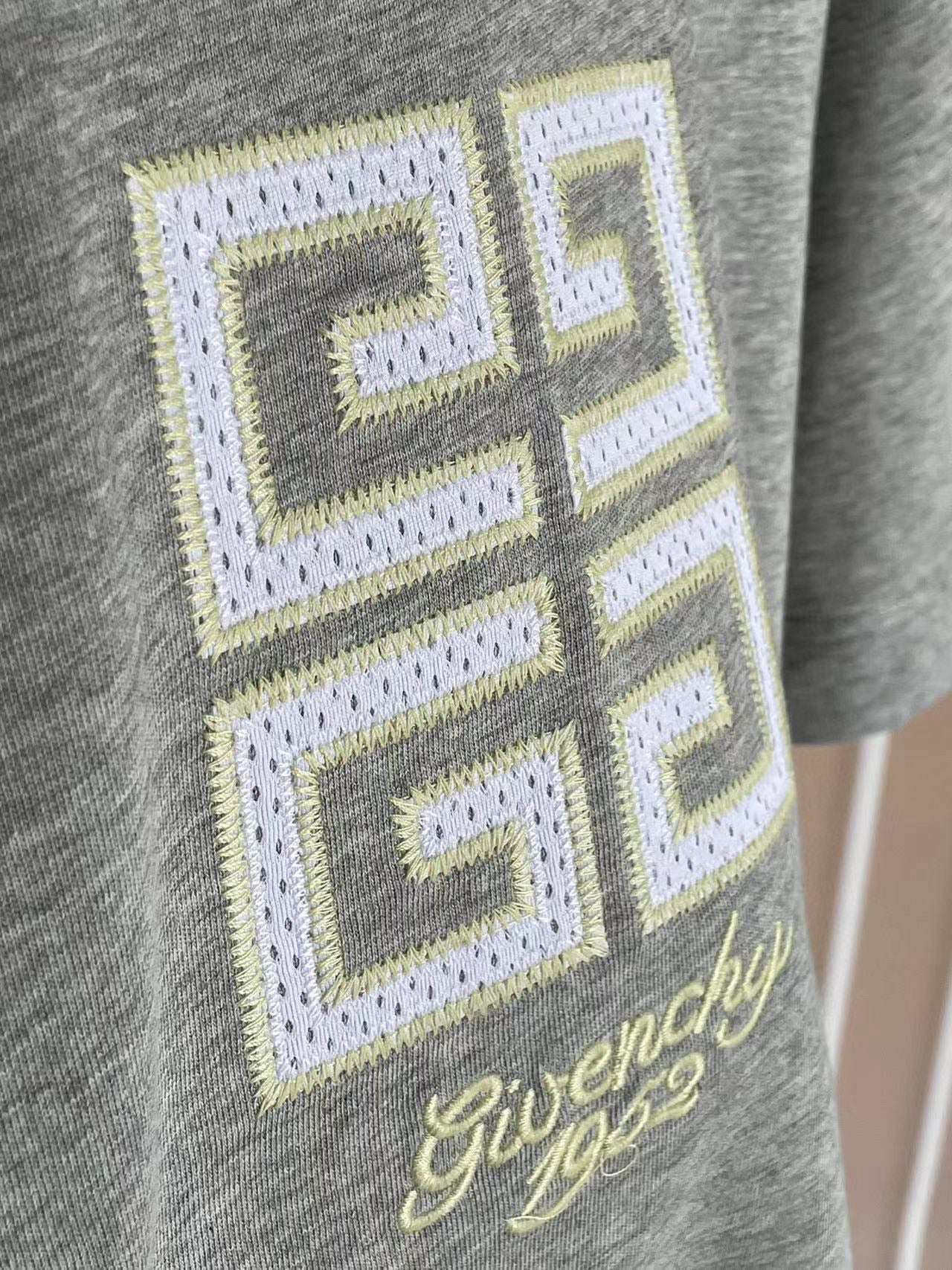 GVC T-Shirt