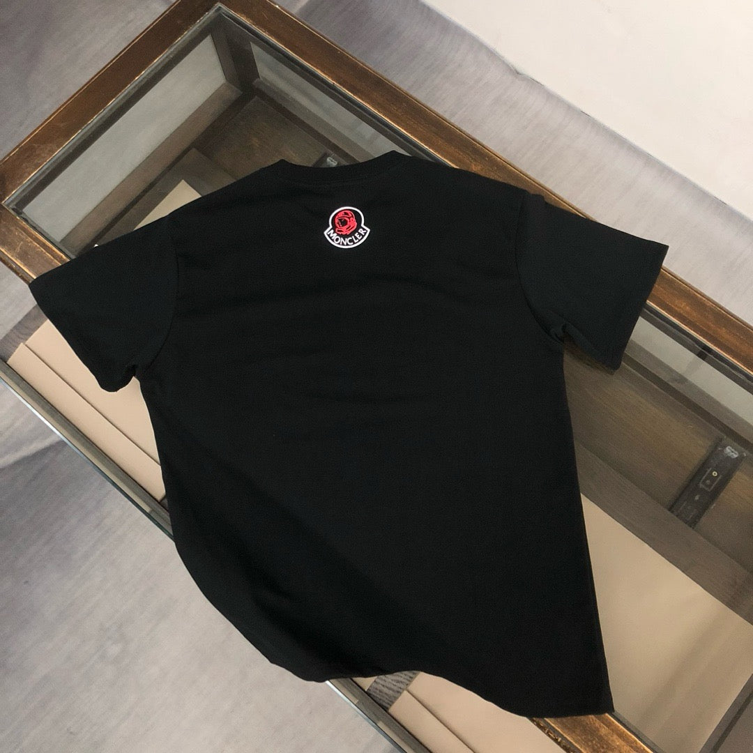 Moncler T-shirt