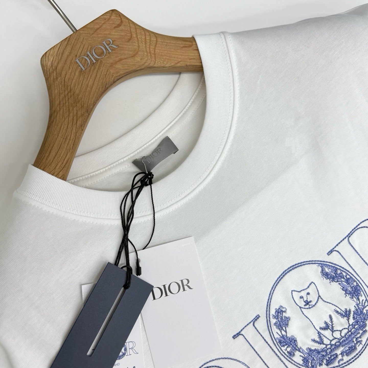 CD T-shirt