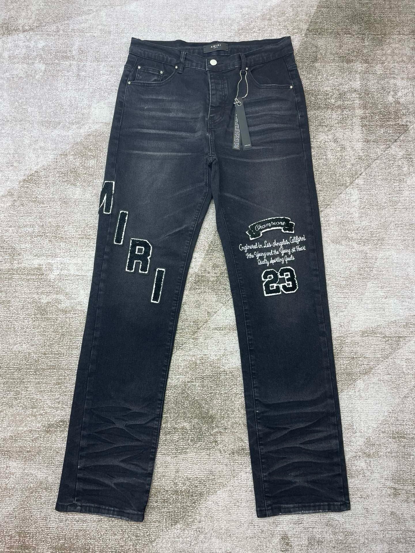 Amiri Jeans