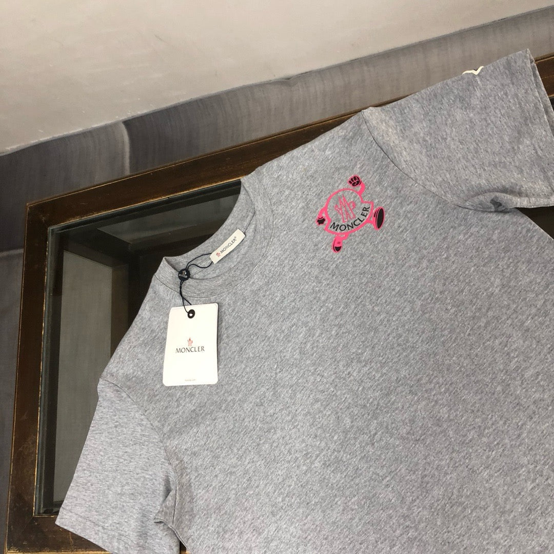 Moncler T-shirt