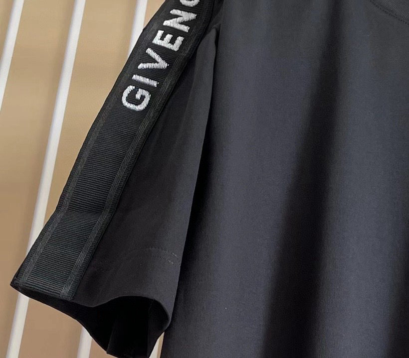 Givenchy Tee