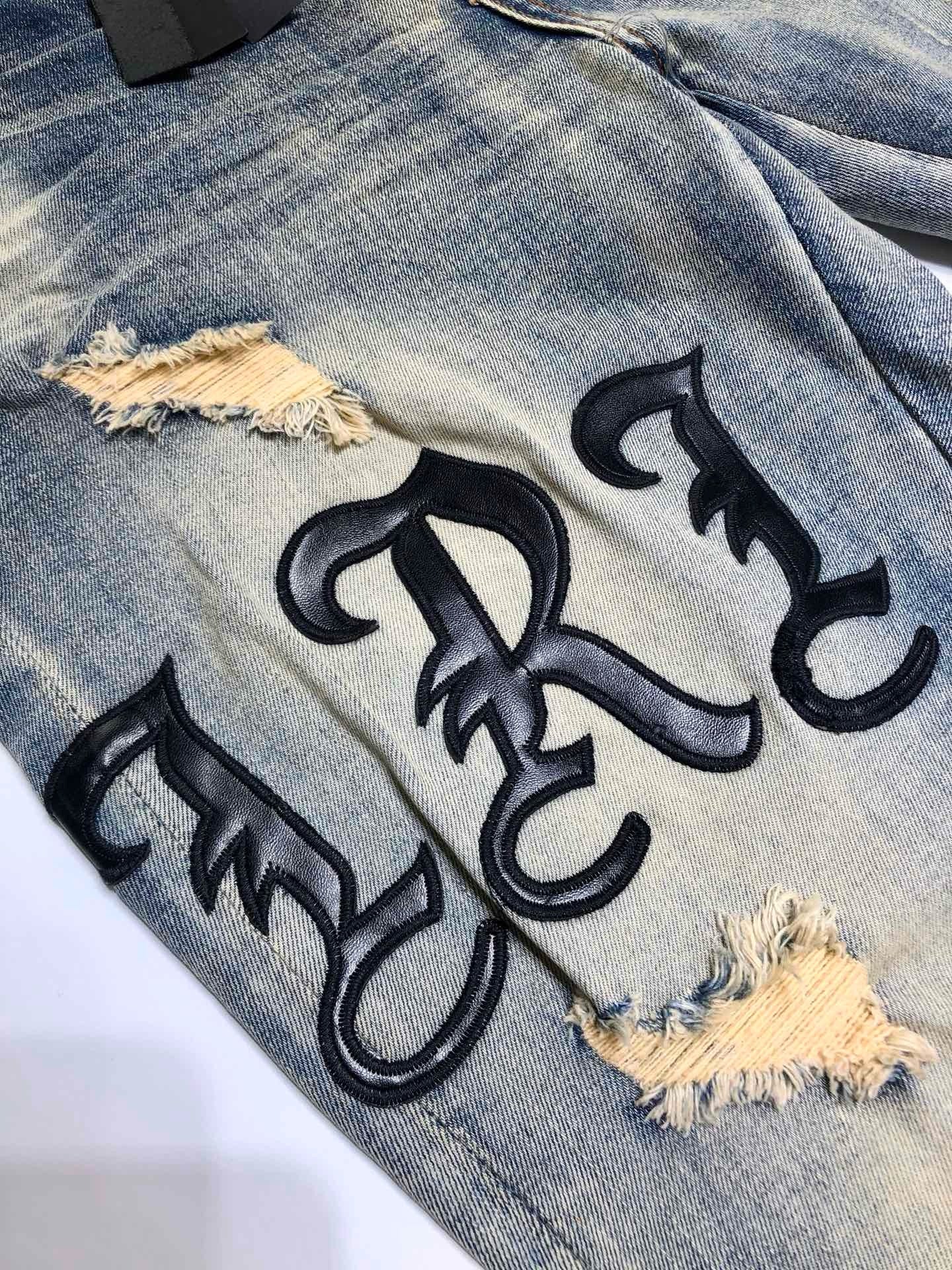 Amiri Jeans