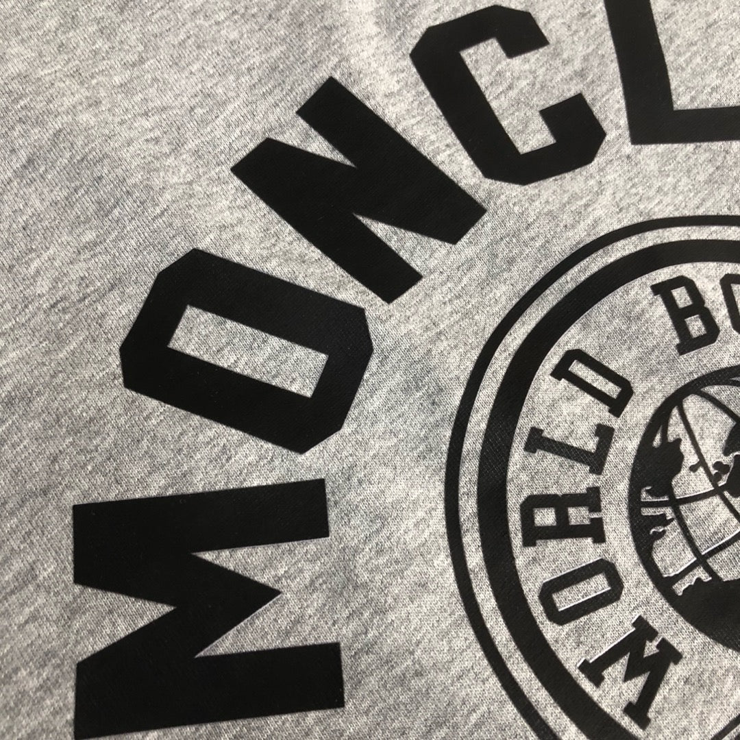 Moncler T-shirt