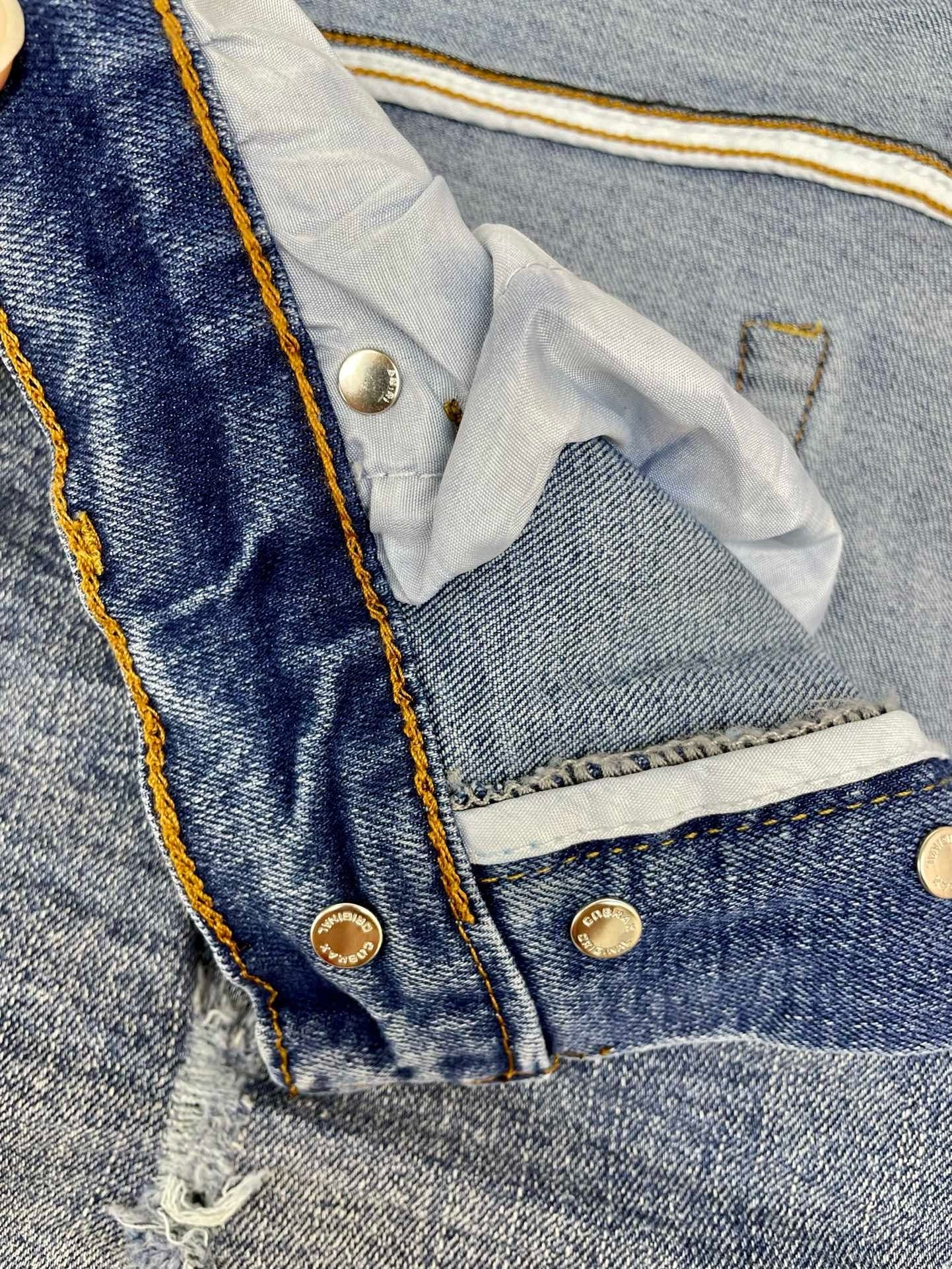 Amiri Jeans