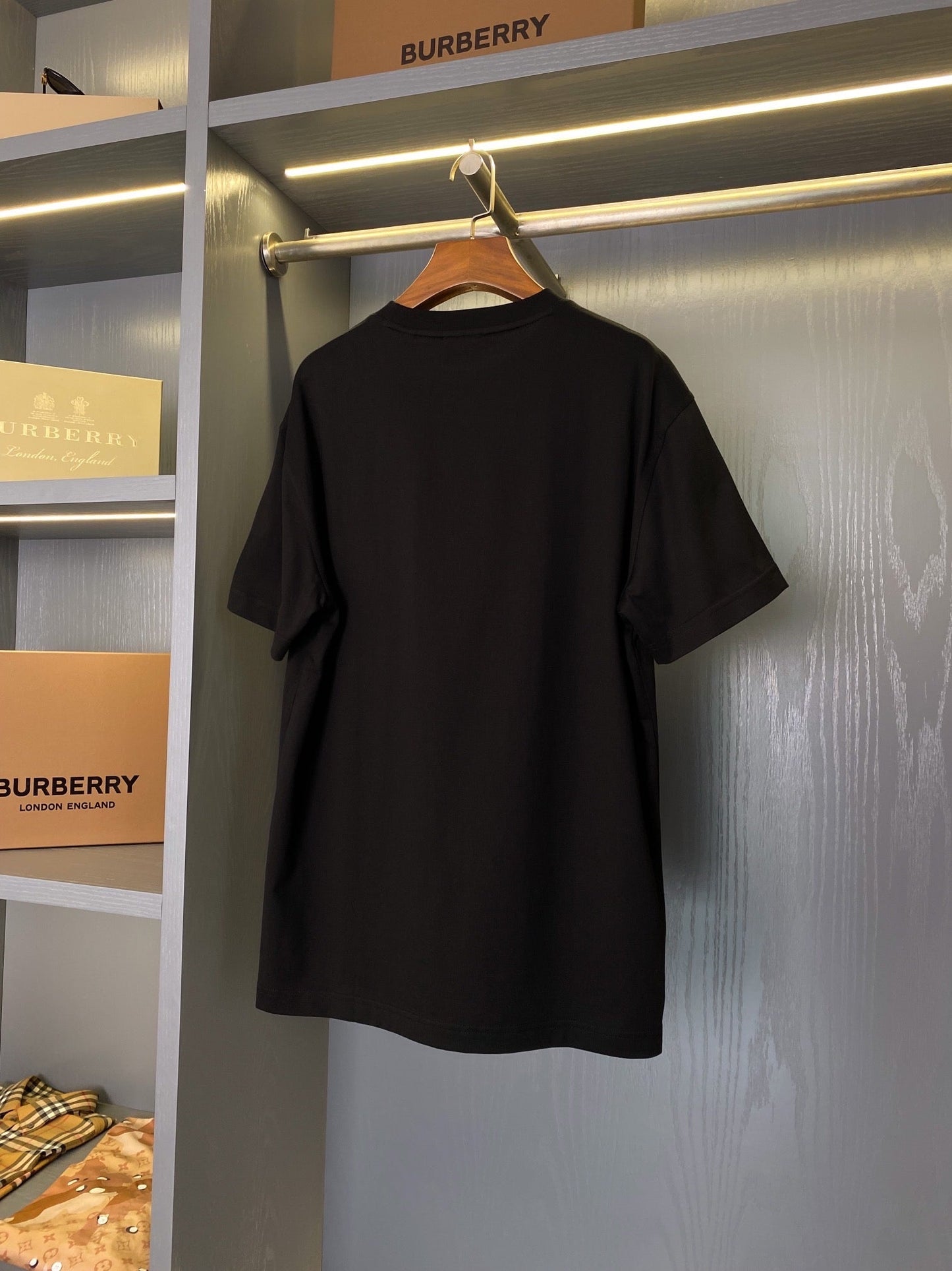Burberry T-shirt