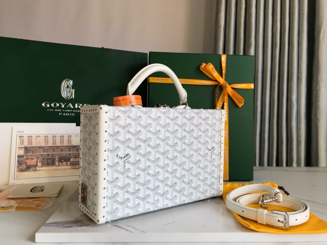 GOY Grand Hôtel 24.5x7.5x17cm