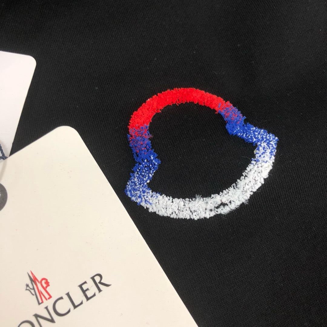 Moncler T-shirt