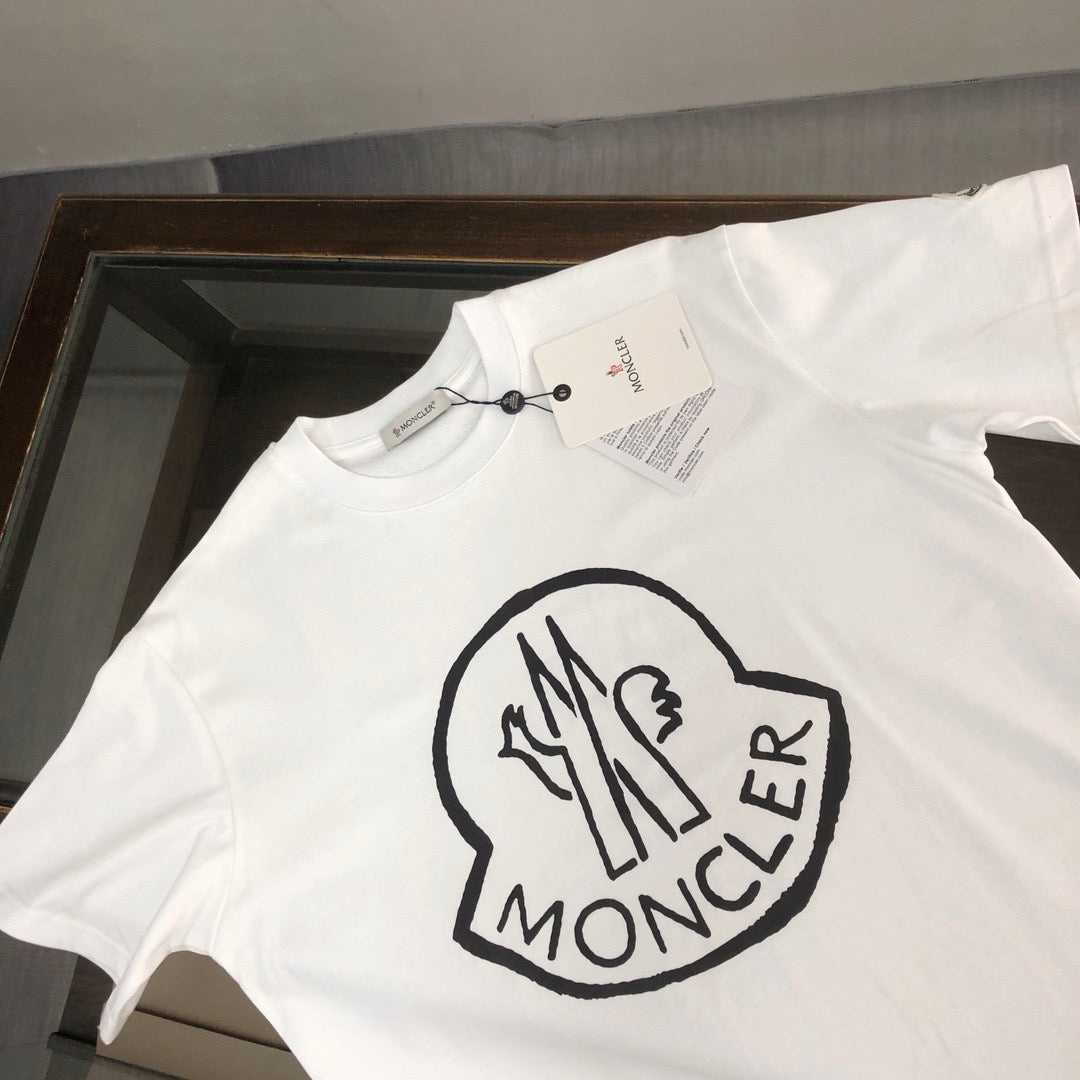 Moncler T-shirt