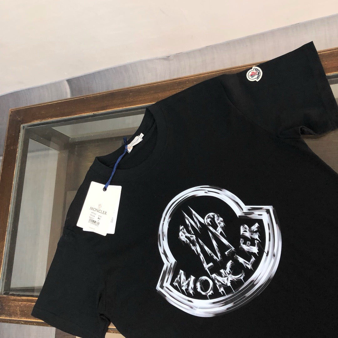 Moncler T-shirt