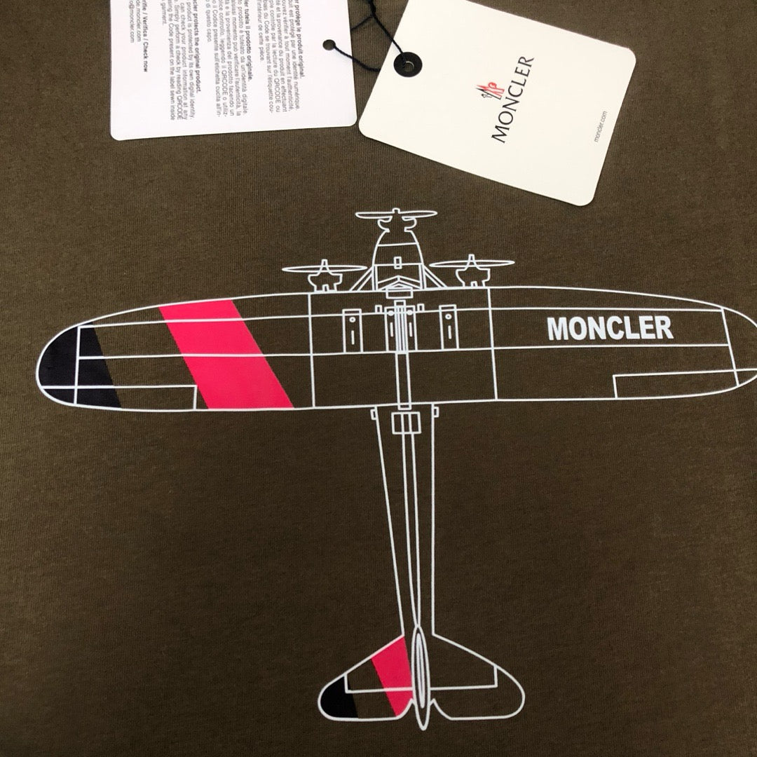 Moncler T-shirt