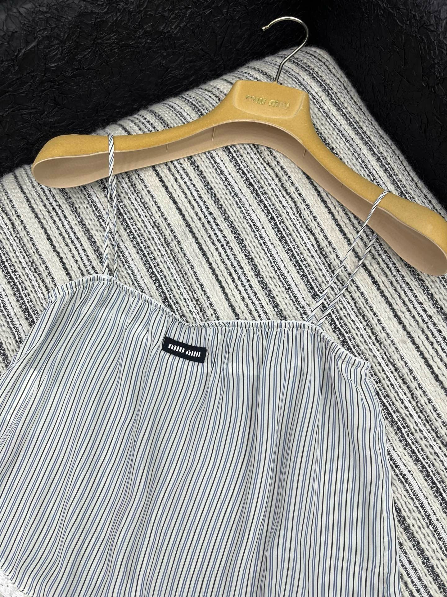 Miu Miu Crop Top