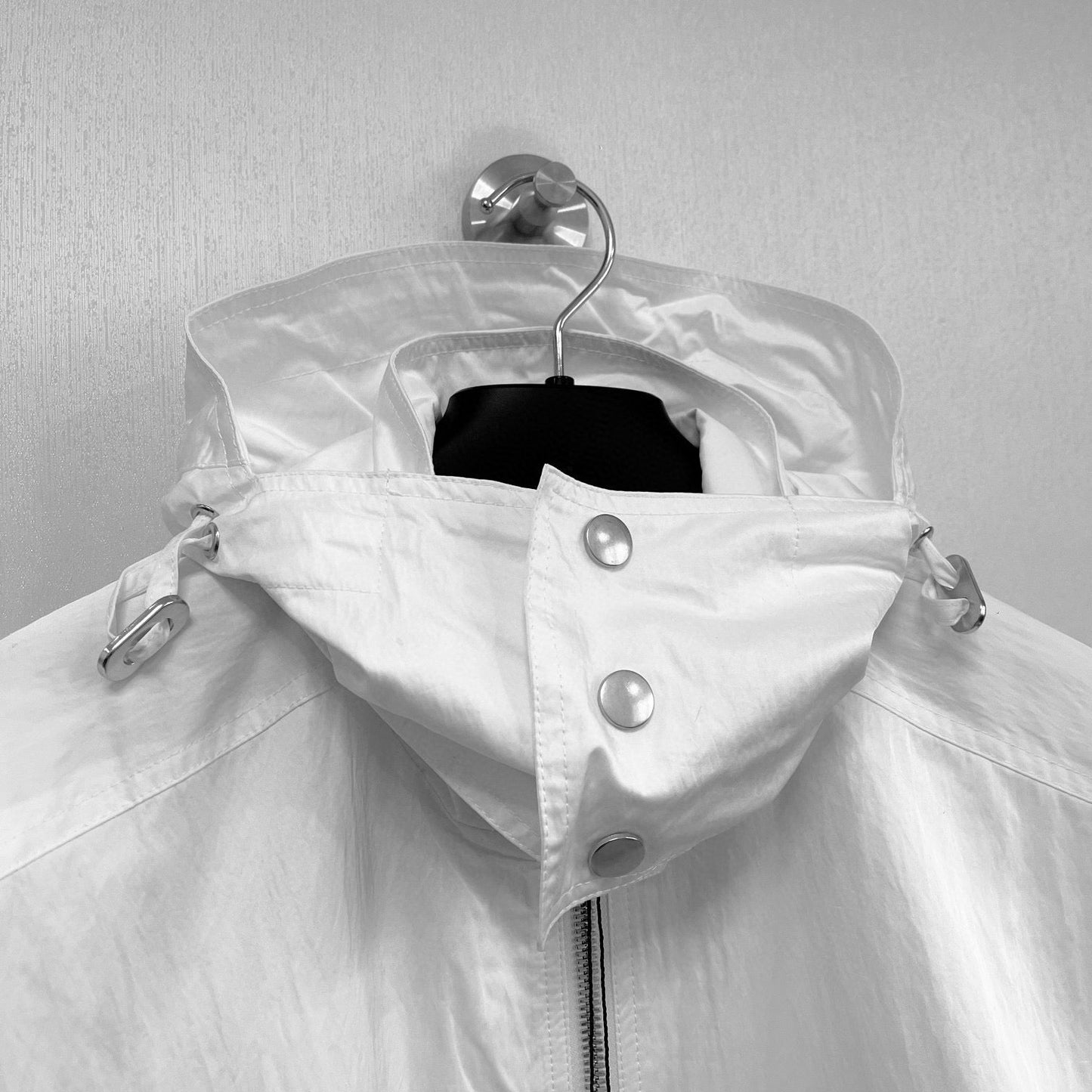 BV Windbreaker