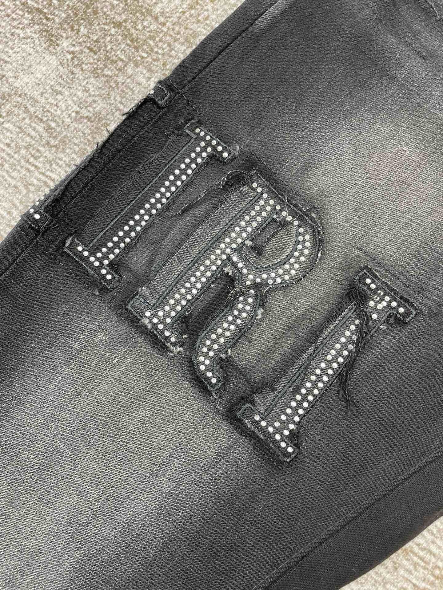 Amiri Jeans