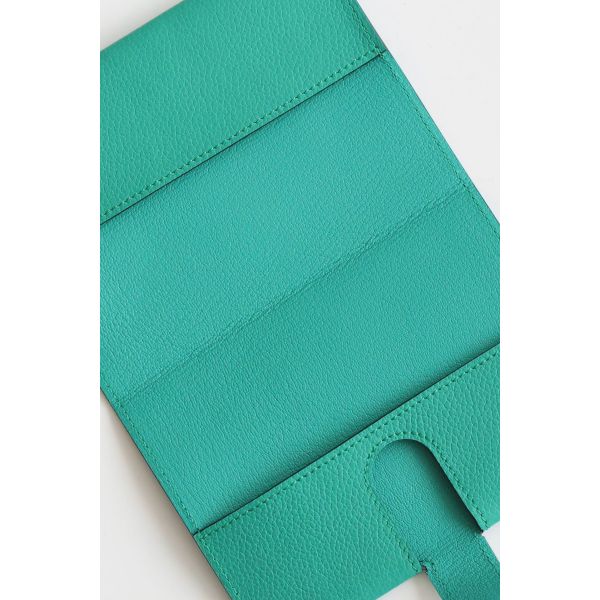 HERM R.M.S Passport Holder in Vert Verone Evercolor Calfskin