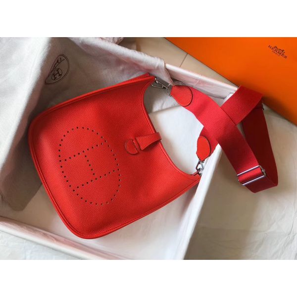 HERM Evelyne III 29 PM Bag In Red Clemence Leather